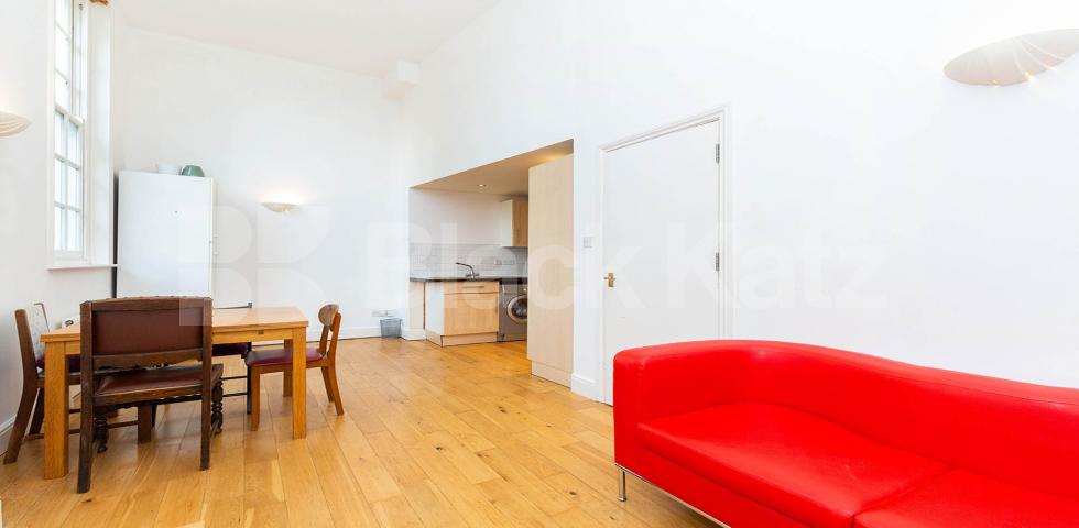 			NEW INSTRUCTION!, 2 Bedroom, 1 bath, 1 reception Flat			 Pratt Street, CAMDEN